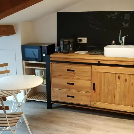 Appartement Attic One Bedroom Flat In Old Town Lyon