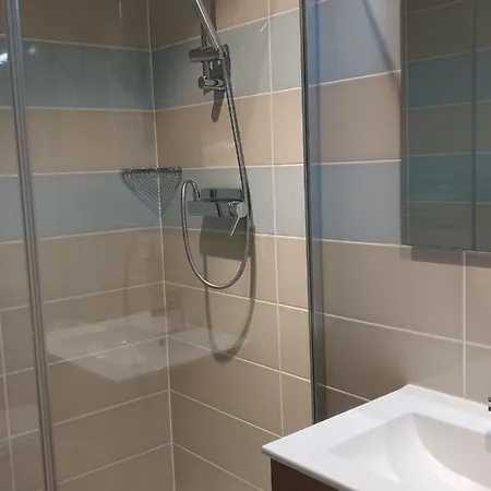 Attic One Bedroom Flat In Old Town * Lyon